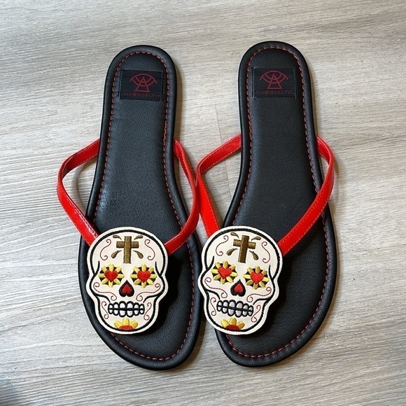 NWOT Strange Cvlt Cult YRU Muerte Day of the Dead Sugar Skull Gothic Sandals 11 - Picture 1 of 5